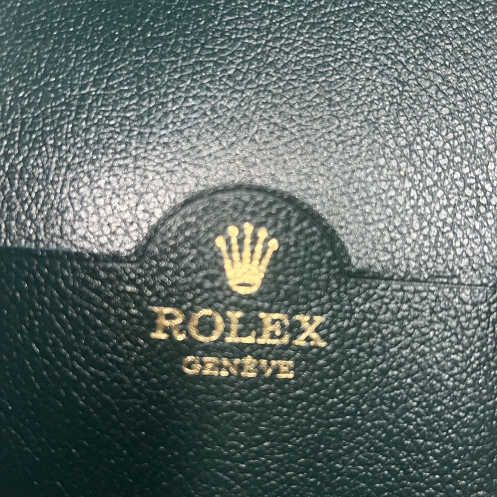 ROLEX GREEN LEATHER CARD WALLET authentic Swiss code 0101.40.05